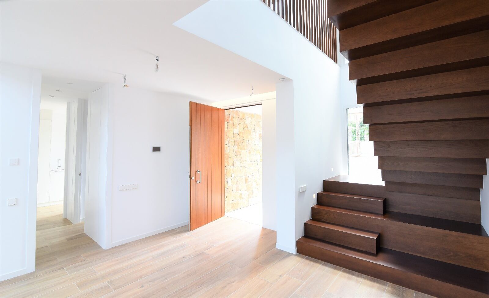 Instalacion domotica control vivienda modular smart Inel