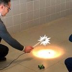 Visita de Inel al colegio y explicación de la energía solar