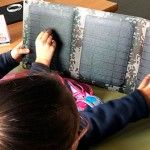 Visita de Inel, los alumnos aprenden sobre las placas