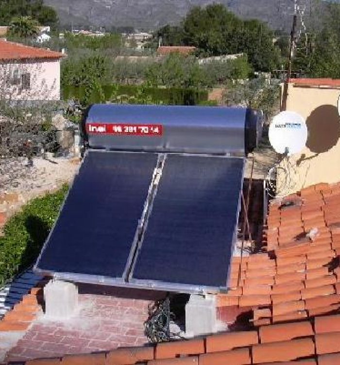 Instalaciones solar térmicas en Valencia, año 2006