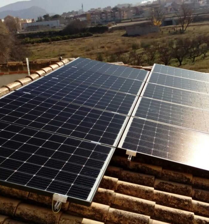 Instalación Fotovoltaica de Autoconsumo de 3kWp en Vivienda