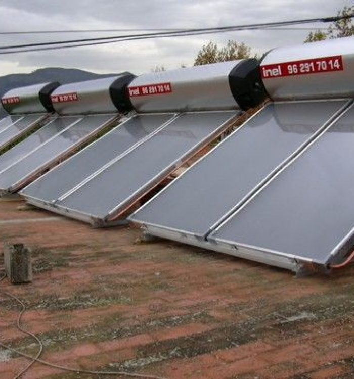 Instalación solar térmica en Almoines (Valencia)