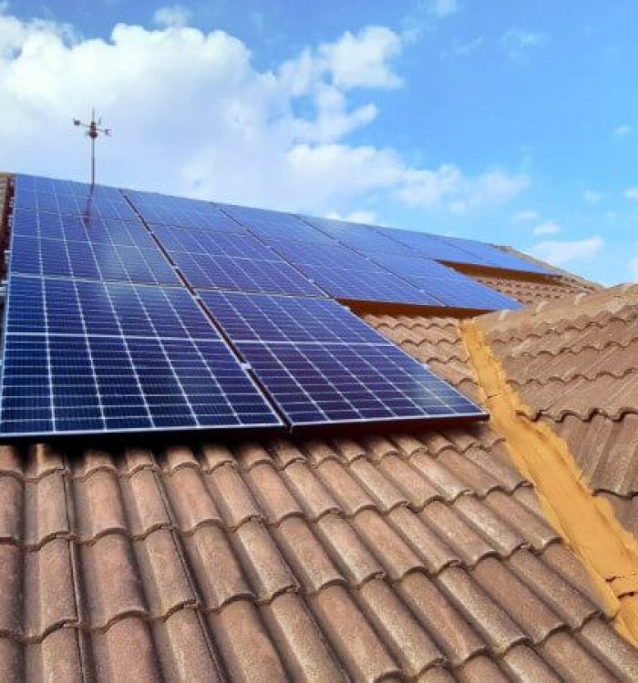 Instalación Fotovoltaica de Autoconsumo de 4.4kWp en Madrid