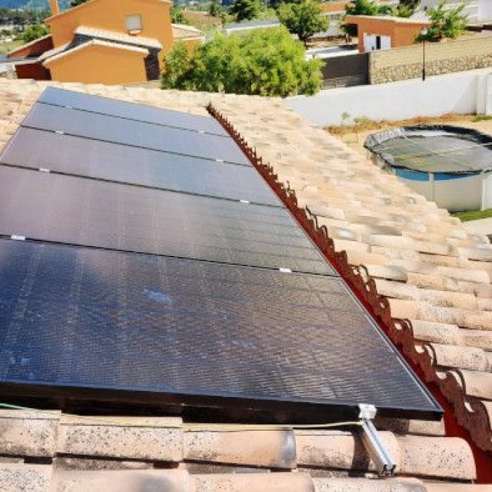Instalación Fotovoltaica de Autoconsumo de 3.2kWp en Ontinyent (Valencia)