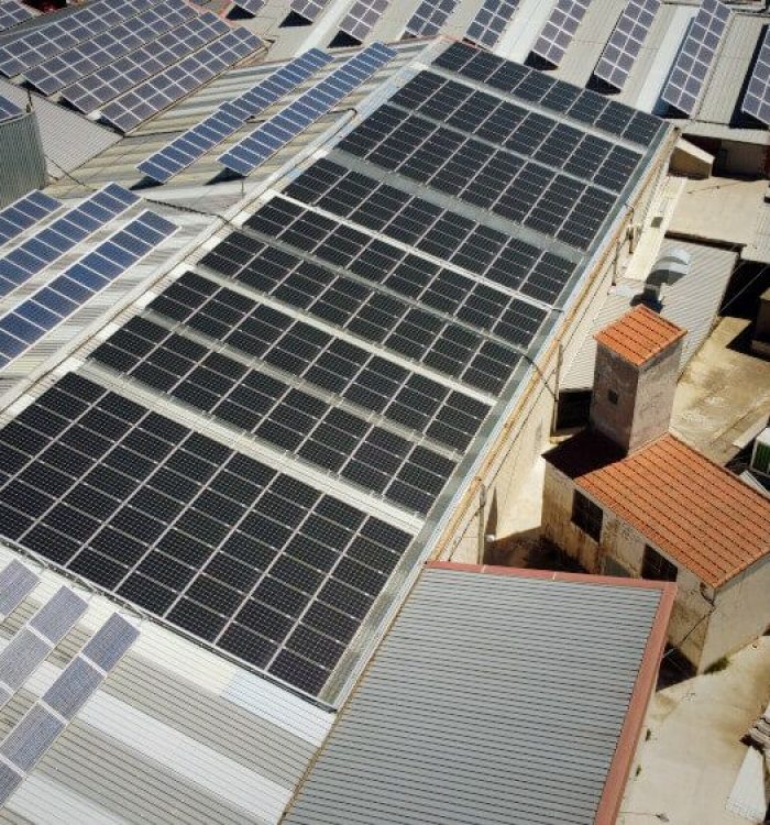 Instalación Fotovoltaica de Autoconsumo de 92 kWp en Cocentaina