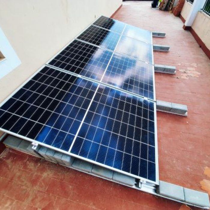 Instalación Fotovoltaica de Autoconsumo de 1.2kWp en Ontinyent (Valencia)