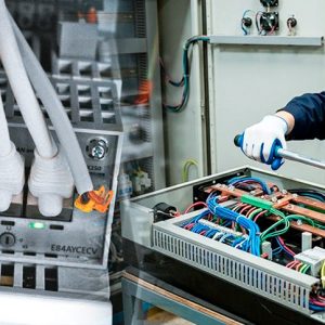 Planificación de paradas técnicas en agosto: El mantenimiento preventivo como garantía de continuidad empresarial