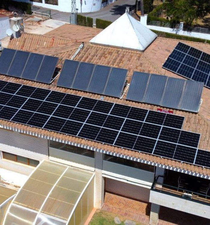Instalación Fotovoltaica de Autoconsumo 25.9kWp en Ontinyent (Valencia)