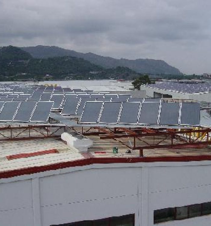 Instalación solar térmica en Xeresa